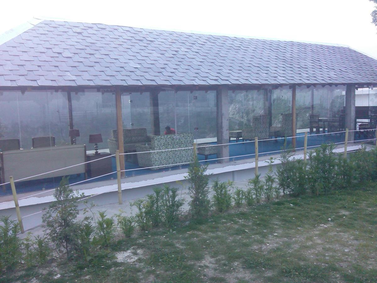 Astrevue Resort Лансдаун Экстерьер фото